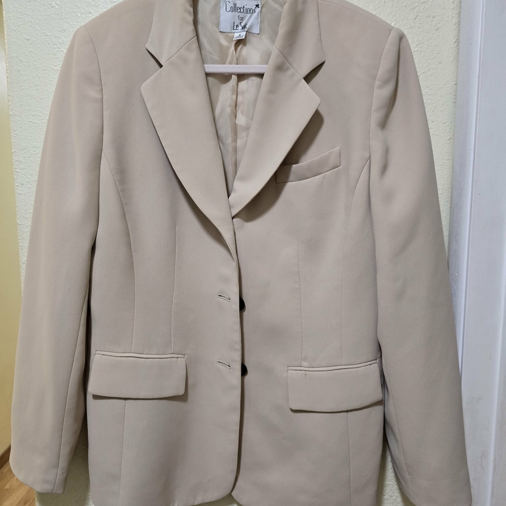Le Suit Women's Cream Blazer